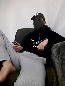 herkes26 online show from 12/04/25, 06:05