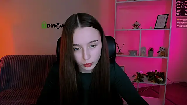 leslie bird online show from 11/28/25, 02:20