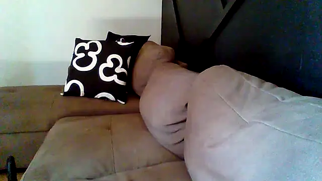 Snapshot of sexycolf chatting on 10/01/25, 09:59 sexycolf online show from 10/01/25, 09:59