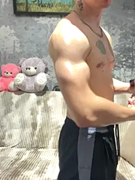 KirilStella online show from 10/17/25, 12:41