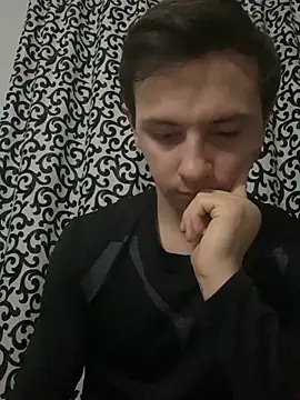 KirilStella online show from 11/04/25, 07:57