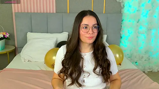 GabiBatista online show from 11/13/25, 05:17