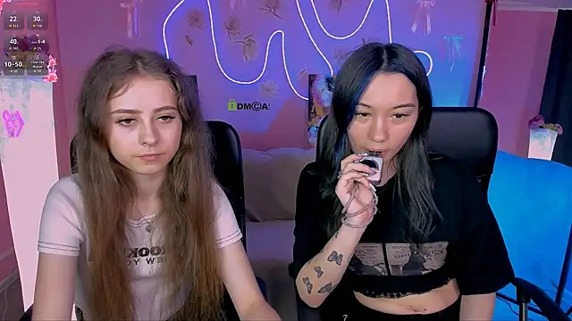 rebecca smile online show from 07/10/26, 12:41