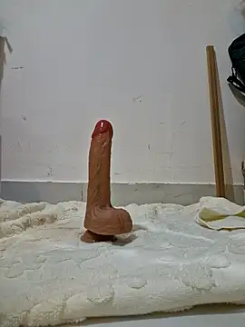 moka12378 online show from 10/21/25, 02:07