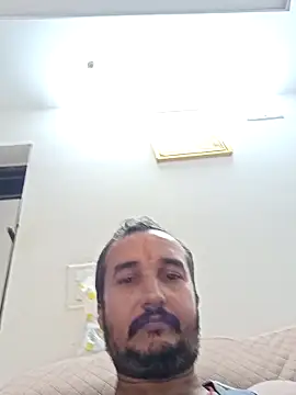 Snapshot of RaviLoveUAll chatting on 11/07/25, 07:08 RaviLoveUAll online show from 11/07/25, 07:08