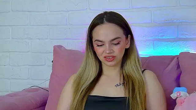 AnitaVenture online show from 04/02/26, 04:21