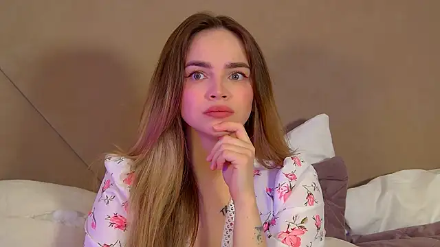 AnitaVenture online show from 04/15/26, 04:19