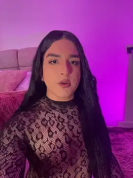 Snapshot of Dania_Oconor chatting on 11/25/25, 09:37 Dania Oconor online show from 11/25/25, 09:37