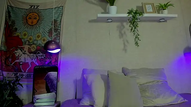 Violeta dh online show from 10/13/25, 01:11