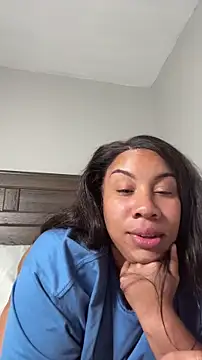 NeliaHexxen online show from 10/03/25, 04:04