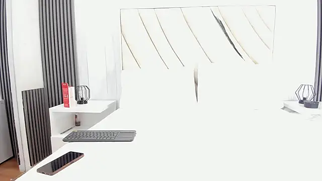 Snapshot of celestebellmont chatting on 09/30/25, 12:21 celestebellmont online show from 09/30/25, 12:21