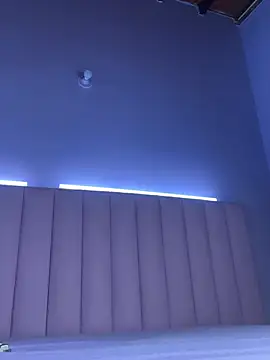 Snapshot of theladymonserrateshow chatting on 02/17/26, 12:12 theladymonserrateshow online show from 02/17/26, 12:12