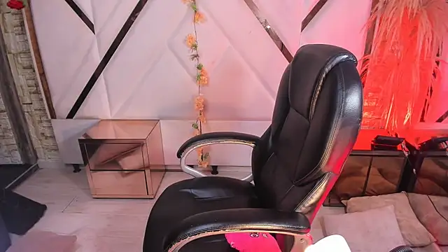 Irina Rouse online show from 04/15/26, 07:58