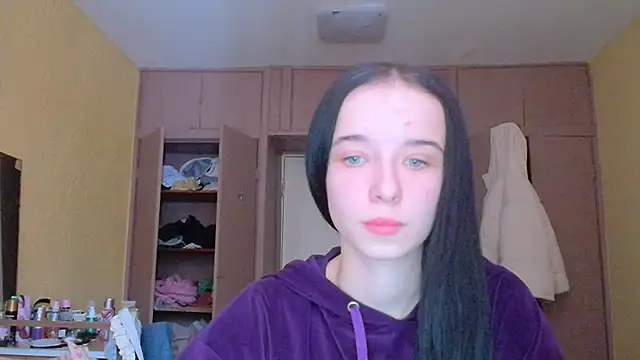 Emilia Light online show from 01/15/26, 08:08