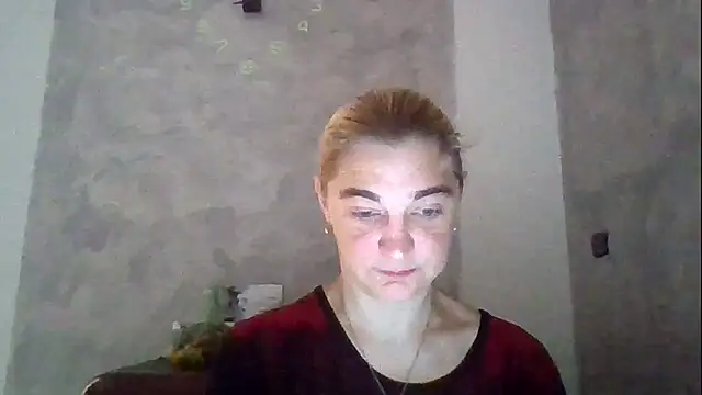 Snapshot of GoldenAngelMilf chatting on 10/15/25, 06:57 GoldenAngelMilf online show from 10/15/25, 06:57