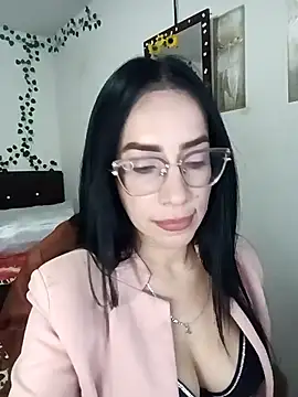 Snapshot of YaraDuartee chatting on 02/09/26, 11:53 YaraDuartee online show from 02/09/26, 11:53
