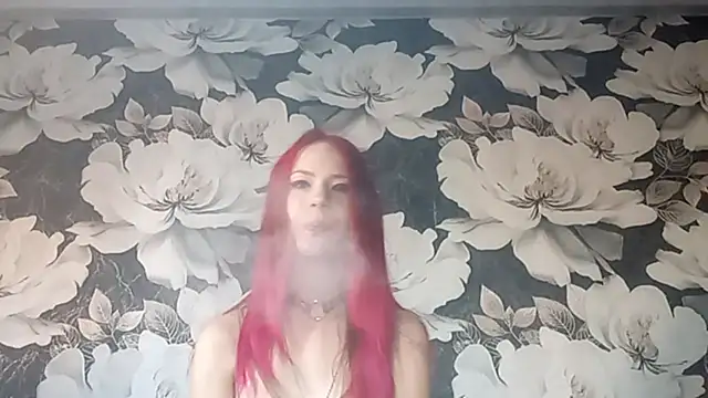 LiaCusson online show from 09/26/25, 01:09