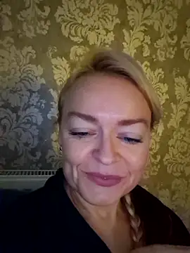 Snapshot of demidelightfulxx chatting on 10/08/25, 06:55 demidelightfulxx online show from 10/08/25, 06:55