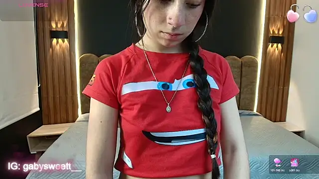 GabySweett  online show from 06/04/26, 01:06