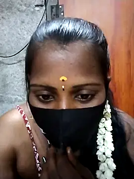 Snapshot of Tamil_Hot_Sandy chatting on 02/23/26, 06:16 Tamil Hot Sandy online show from 02/23/26, 06:16