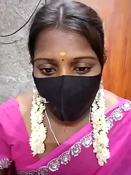 Snapshot of Tamil_Hot_Sandy chatting on 02/27/26, 06:41 Tamil Hot Sandy online show from 02/27/26, 06:41