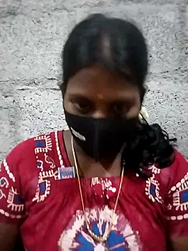 Snapshot of Tamil_Hot_Sandy chatting on 06/01/26, 03:58 Tamil Hot Sandy online show from 06/01/26, 03:58