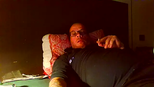 Snapshot of ilmilanese76 chatting on 10/25/25, 12:40 ilmilanese76 online show from 10/25/25, 12:40