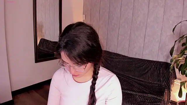 Snapshot of Sweet_pay chatting on 03/31/26, 12:16 Sweet pay online show from 03/31/26, 12:16