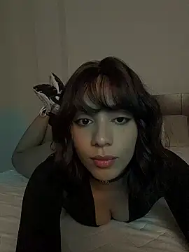 Capricho 01 online show from 02/02/26, 05:55