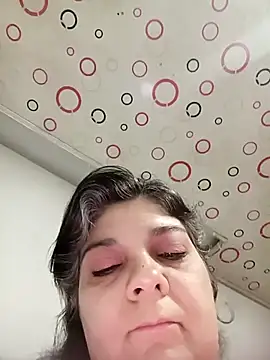 Snapshot of Yin_yang_hot chatting on 12/05/25, 10:13 Yin yang hot online show from 12/05/25, 10:13