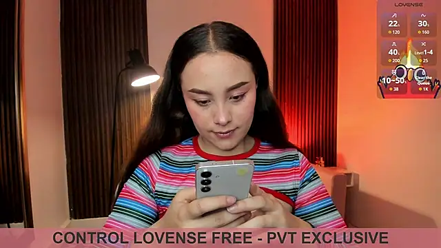 Snapshot of MAGIC_VERA chatting on 02/04/26, 12:00 MAGIC VERA online show from 02/04/26, 12:00