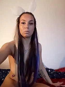 Conny Shellie online show from 10/12/25, 09:03