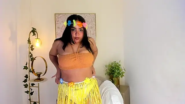 Jade gonzalez online show from 10/27/25, 05:44