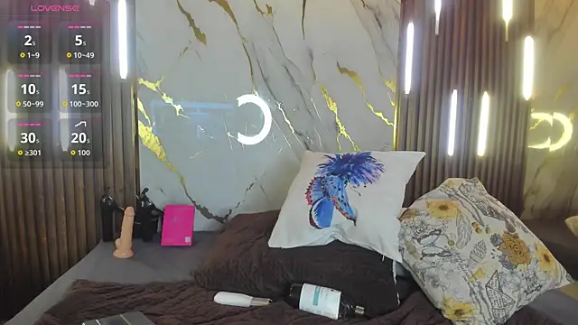 Snapshot of NoahVidall chatting on 04/14/26, 05:57 NoahVidall online show from 04/14/26, 05:57