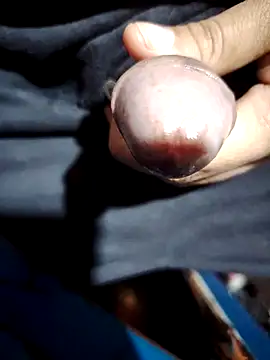 Snapshot of Sir_clouden chatting on 11/08/25, 07:45 Sir clouden online show from 11/08/25, 07:45