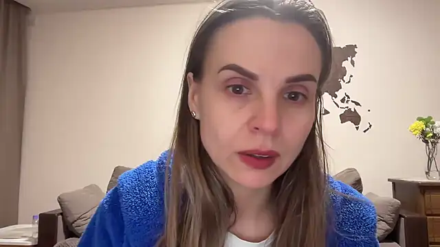 AnnieLove7722 online show from 11/20/25, 04:29