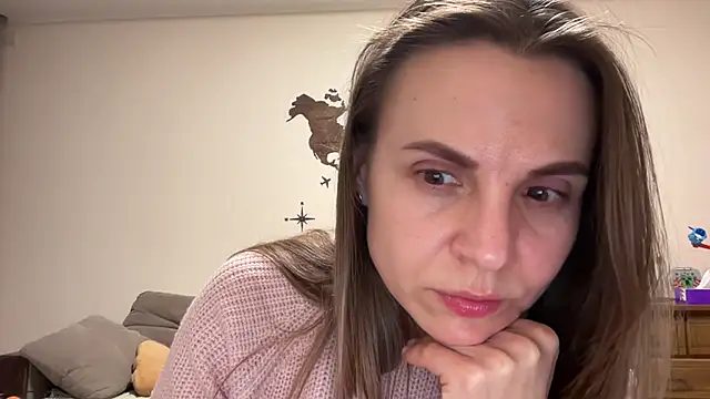 AnnieLove7722 online show from 12/15/25, 02:32