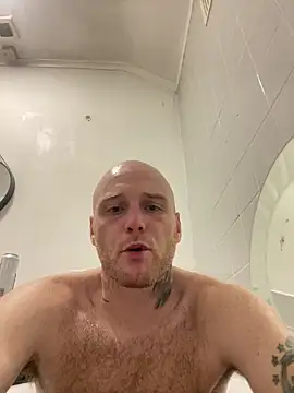 Snapshot of Thebald-topher chatting on 10/12/25, 05:45 Thebald-topher online show from 10/12/25, 05:45