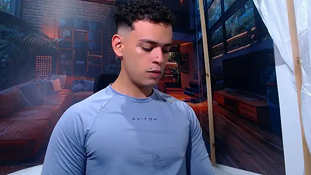 DominicBlazze online show from 10/19/25, 07:14