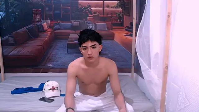 RomeoMillerr online show from 10/08/25, 07:44