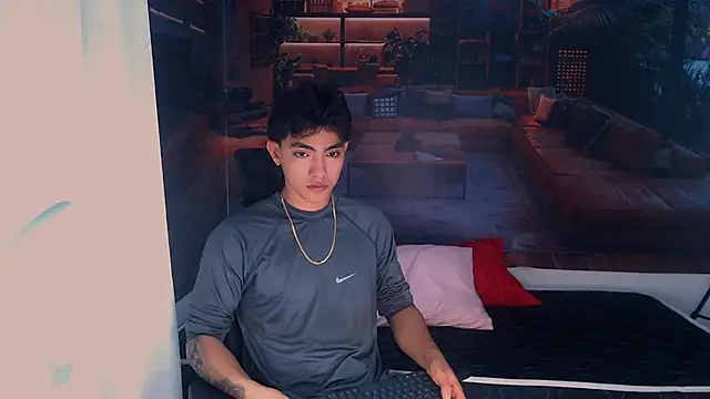 RomeoMillerr online show from 12/02/25, 08:04