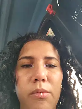 Snapshot of _TOMOE chatting on 10/16/25, 05:14  TOMOE online show from 10/16/25, 05:14