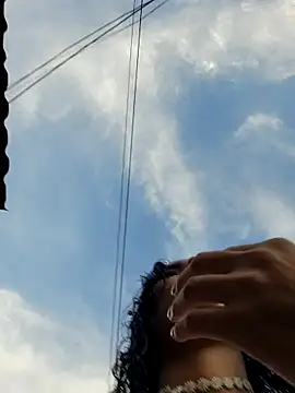 Snapshot of _TOMOE chatting on 10/19/25, 10:21  TOMOE online show from 10/19/25, 10:21