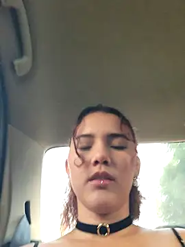 Snapshot of _TOMOE chatting on 10/30/25, 07:03  TOMOE online show from 10/30/25, 07:03