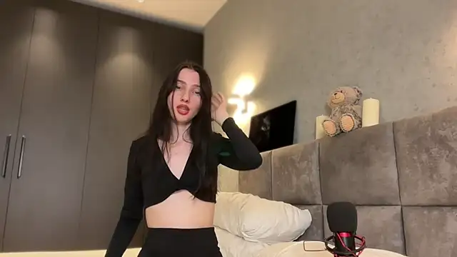 AnaMoonlight online show from 02/19/26, 03:19