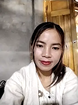 Snapshot of lmc-zz chatting on 04/21/26, 01:42 lmc-zz online show from 04/21/26, 01:42