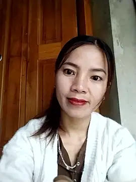 Snapshot of lmc-zz chatting on 05/06/26, 12:52 lmc-zz online show from 05/06/26, 12:52