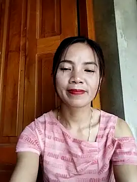 Snapshot of lmc-zz chatting on 05/19/26, 03:35 lmc-zz online show from 05/19/26, 03:35