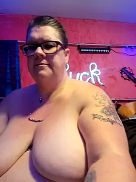 violentviolet68 online show from 05/12/26, 11:35