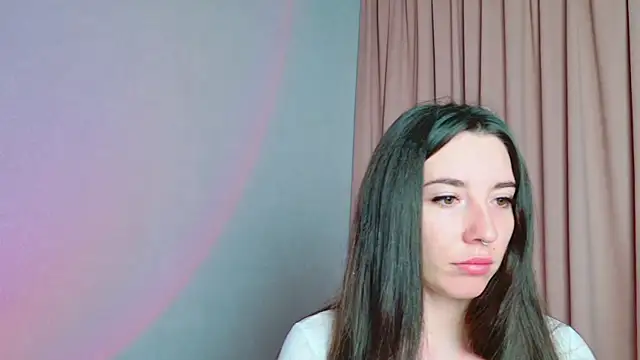 Snapshot of Curious_Lily chatting on 10/13/25, 01:05 Curious Lily online show from 10/13/25, 01:05